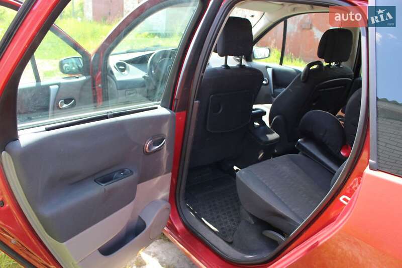 Мінівен Renault Grand Scenic 2006 в Сумах