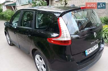 Минивэн Renault Grand Scenic 2010 в Коростене