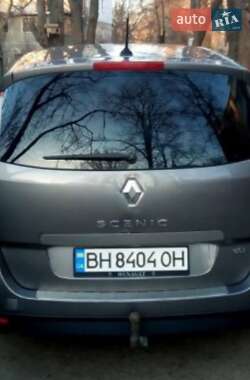 Минивэн Renault Grand Scenic 2011 в 