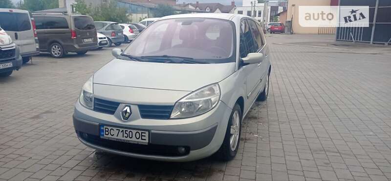 Мінівен Renault Grand Scenic 2004 в Бродах