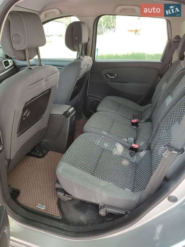 Минивэн Renault Grand Scenic 2011 в Белой Церкви