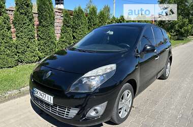 Минивэн Renault Grand Scenic 2011 в Ровно