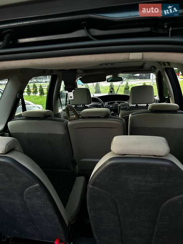 Минивэн Renault Grand Scenic 2004 в Львове