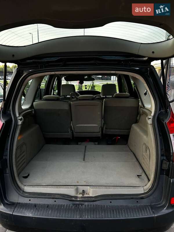 Минивэн Renault Grand Scenic 2004 в Львове