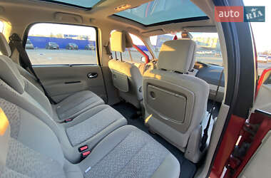 Минивэн Renault Grand Scenic 2006 в 