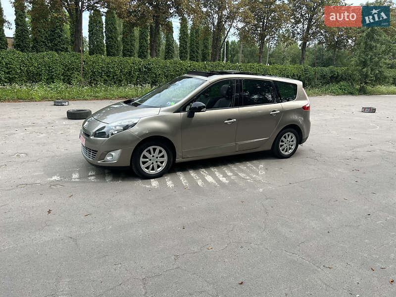 Минивэн Renault Grand Scenic 2011 в Луцке