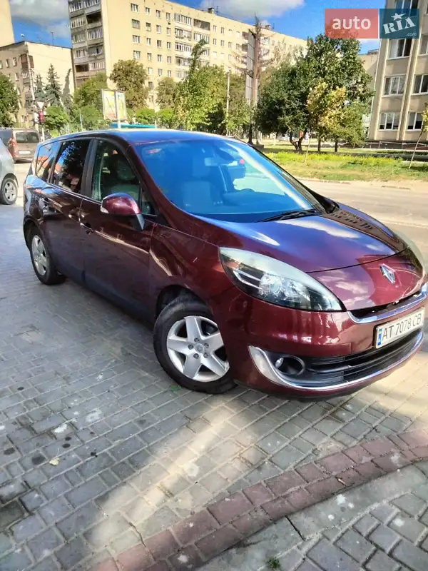Renault Grand Scenic