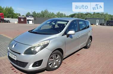 Минивэн Renault Grand Scenic 2011 в Ровно