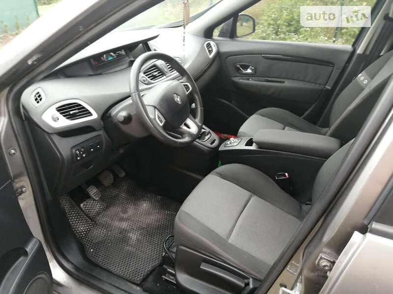 Універсал Renault Grand Scenic 2012 в Івано-Франківську