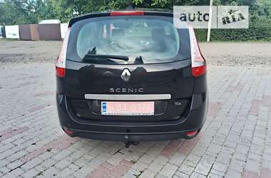 Минивэн Renault Grand Scenic 2009 в Косове