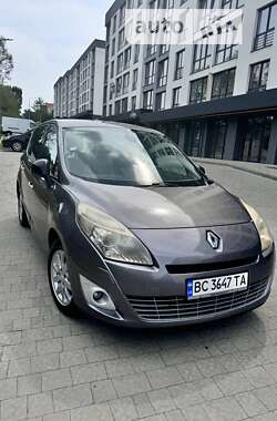 Мінівен Renault Grand Scenic 2011 в Новояворівську