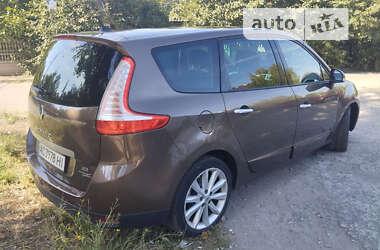 Минивэн Renault Grand Scenic 2010 в Запорожье