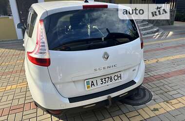 Минивэн Renault Grand Scenic 2013 в 