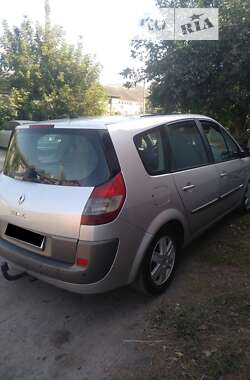 Минивэн Renault Grand Scenic 2006 в Хороле