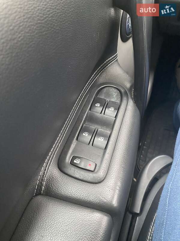 Минивэн Renault Grand Scenic 2005 в Владимире