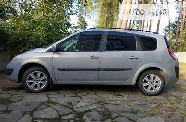 Минивэн Renault Grand Scenic 2004 в Буче