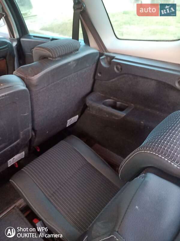 Минивэн Renault Grand Scenic 2010 в Тыврове