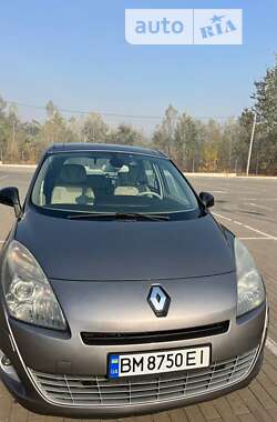 Минивэн Renault Grand Scenic 2011 в Сумах