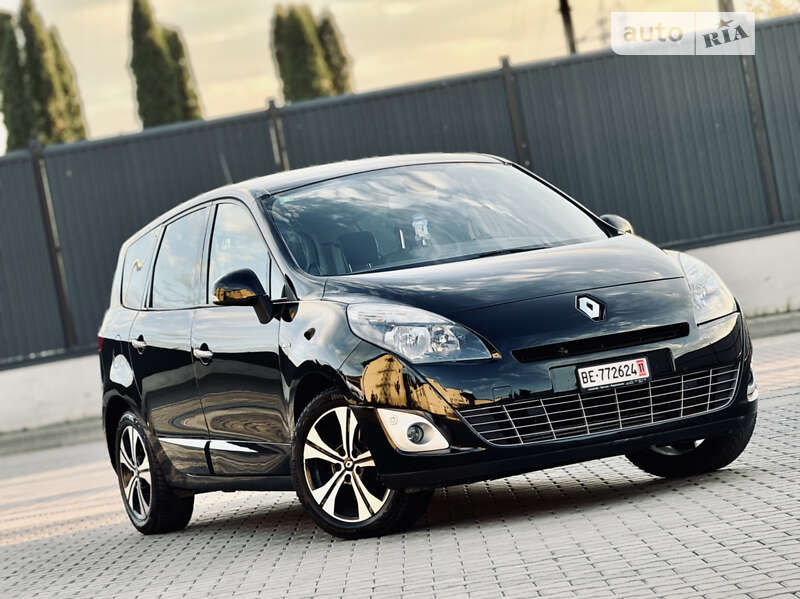 Мінівен Renault Grand Scenic 2012 в Луцьку