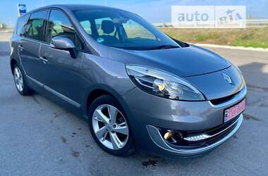 Минивэн Renault Grand Scenic 2012 в Хороле