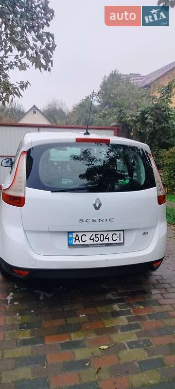Минивэн Renault Grand Scenic 2011 в Луцке фото 3 Минивэн Renault Grand Scenic 2011 в Луцке
