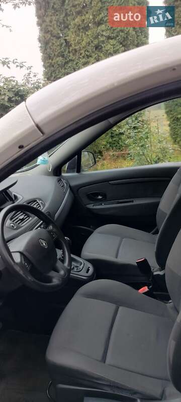 Минивэн Renault Grand Scenic 2011 в Луцке фото 8 Минивэн Renault Grand Scenic 2011 в Луцке