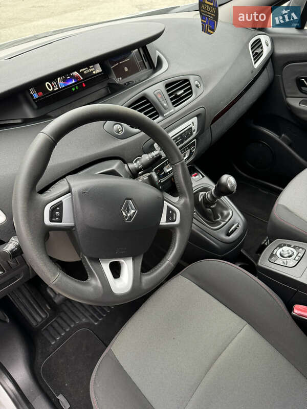 Минивэн Renault Grand Scenic 2012 в Хмельницком
