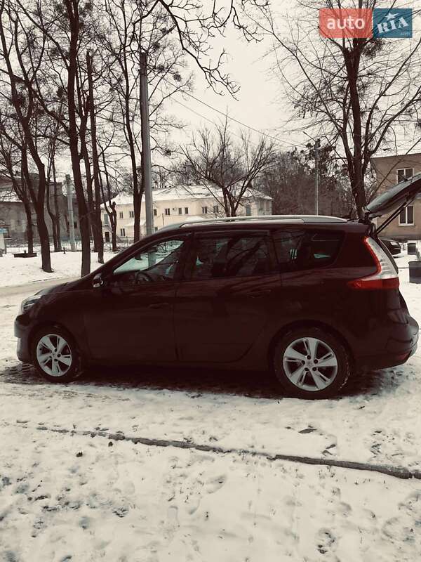 Минивэн Renault Grand Scenic 2014 в Харькове