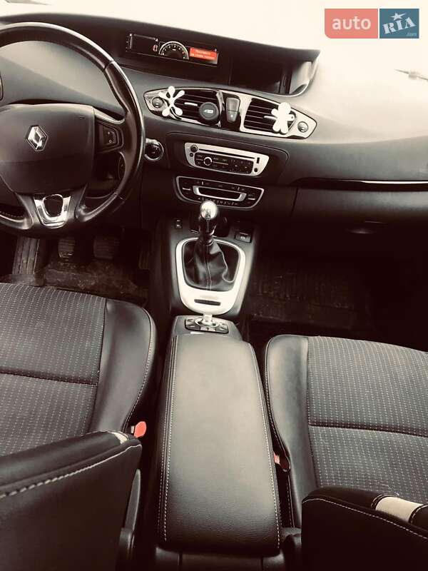Минивэн Renault Grand Scenic 2014 в Харькове