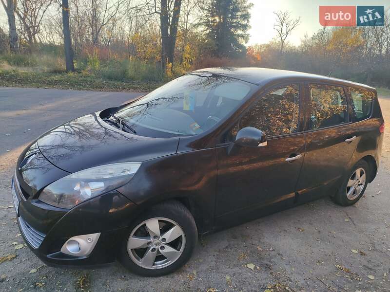Минивэн Renault Grand Scenic 2010 в Запорожье