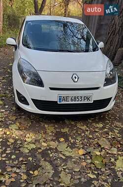 Мінівен Renault Grand Scenic 2011 в Дніпрі