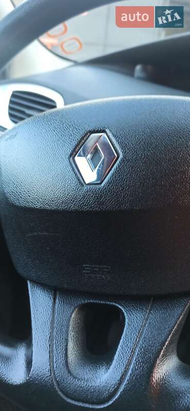 Минивэн Renault Grand Scenic 2010 в Буске