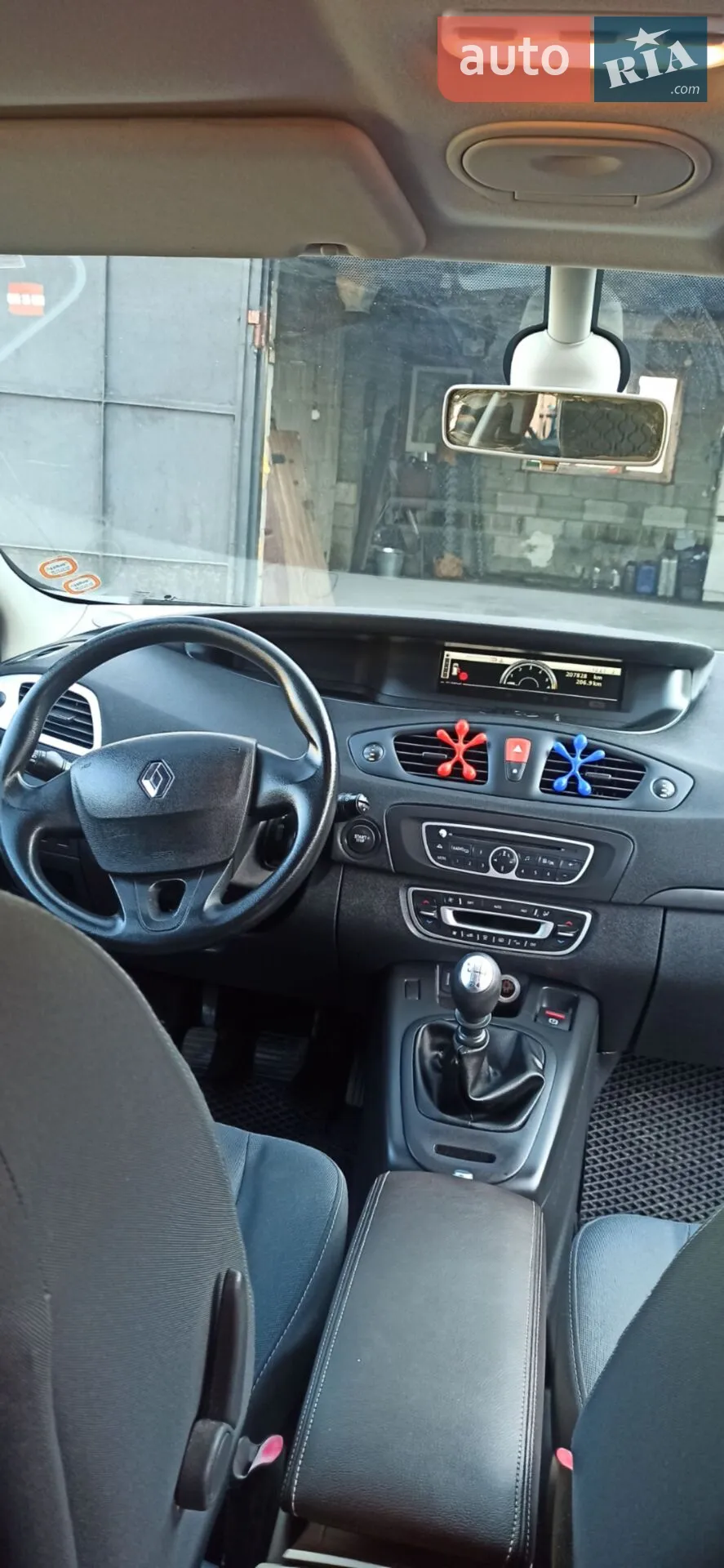 2010 Renault Scenic - мініатюра 22