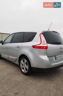 Мінівен Renault Grand Scenic 2011 в Сумах