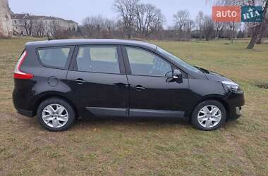 Мінівен Renault Grand Scenic 2012 в 