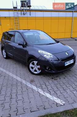 Мінівен Renault Grand Scenic 2011 в Дубні