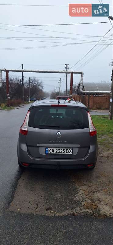 Мінівен Renault Grand Scenic 2010 в Дніпрі