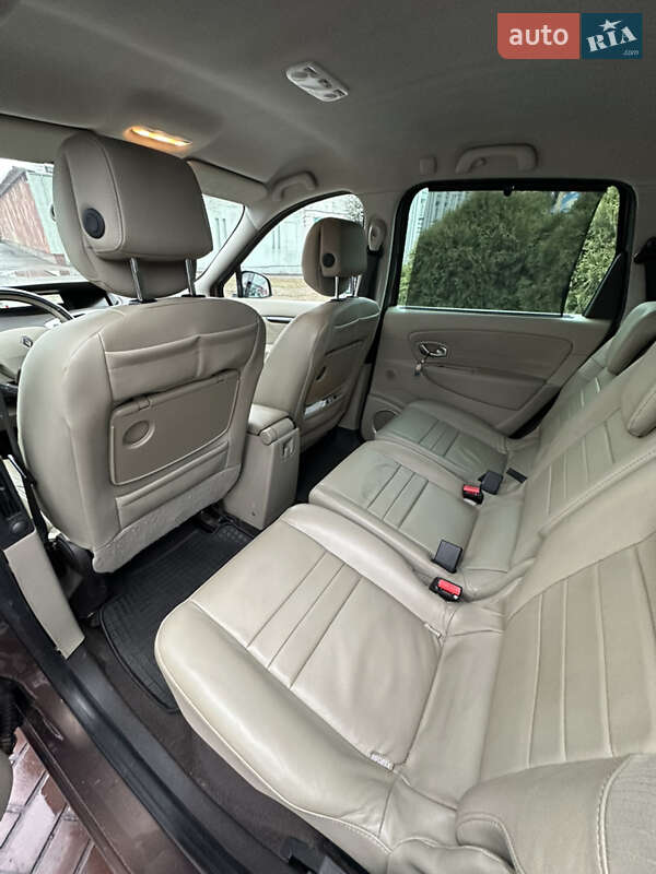 Минивэн Renault Grand Scenic 2009 в Днепре