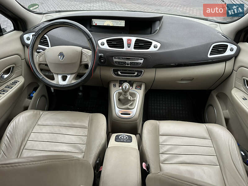 Минивэн Renault Grand Scenic 2009 в Днепре