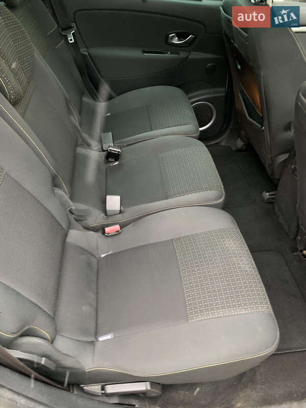 Минивэн Renault Grand Scenic 2010 в Львове