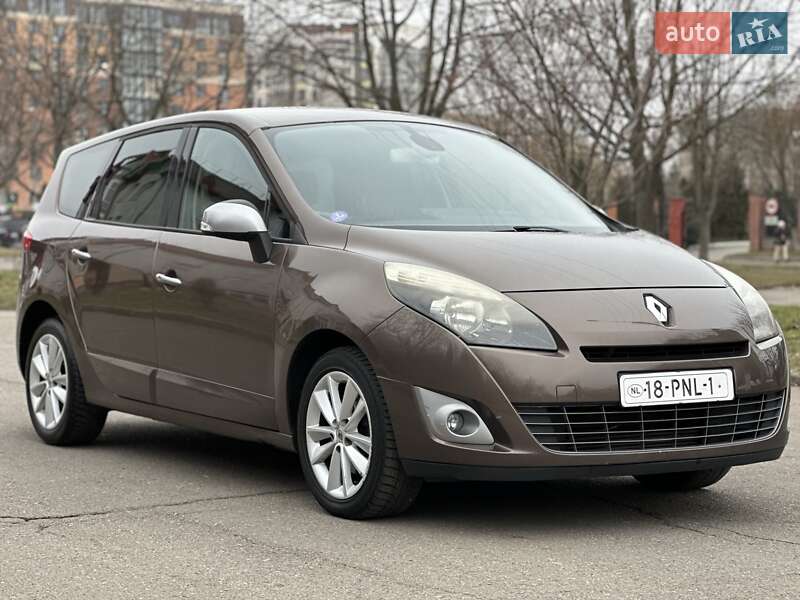 Мінівен Renault Grand Scenic 2011 в Івано-Франківську