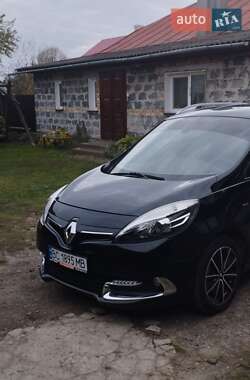 Минивэн Renault Grand Scenic 2012 в 