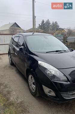 Минивэн Renault Grand Scenic 2011 в Староконстантинове