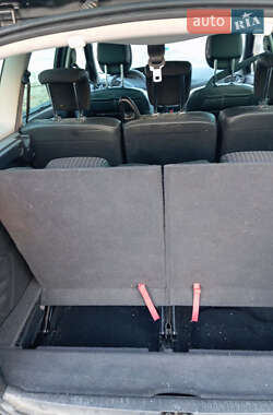 Минивэн Renault Grand Scenic 2011 в 