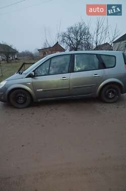 Минивэн Renault Grand Scenic 2005 в 