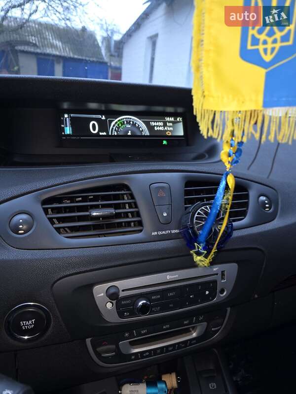 Минивэн Renault Grand Scenic 2013 в Сахновщине