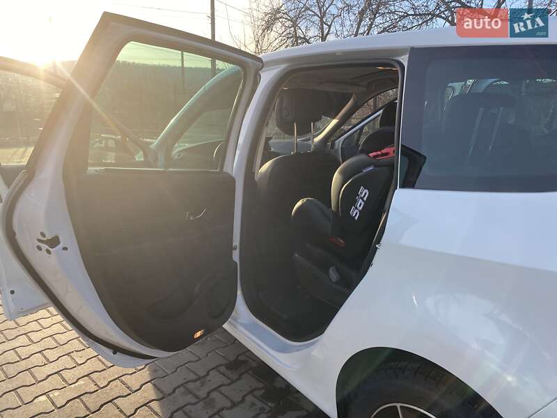 Минивэн Renault Grand Scenic 2012 в Могилев-Подольске фото 19 Минивэн Renault Grand Scenic 2012 в Могилев-Подольске