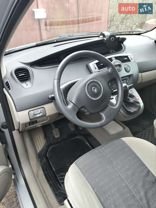 Минивэн Renault Grand Scenic 2004 в Луцке