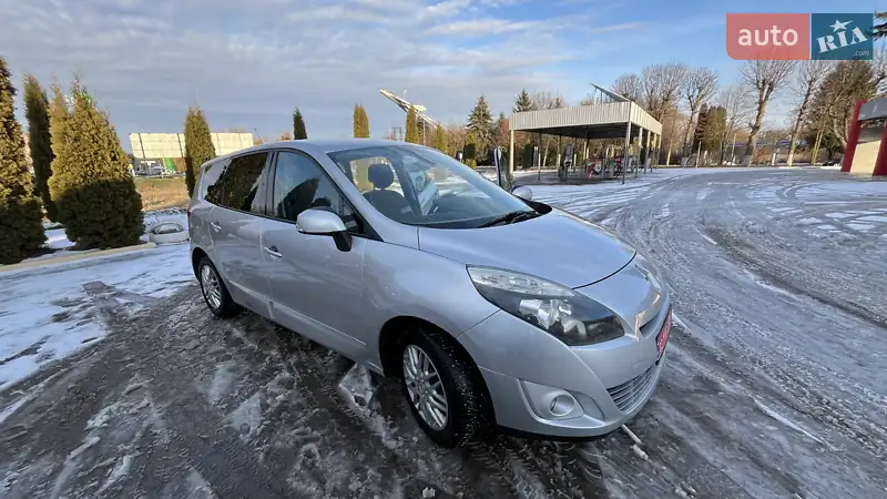 Renault Grand Scenic