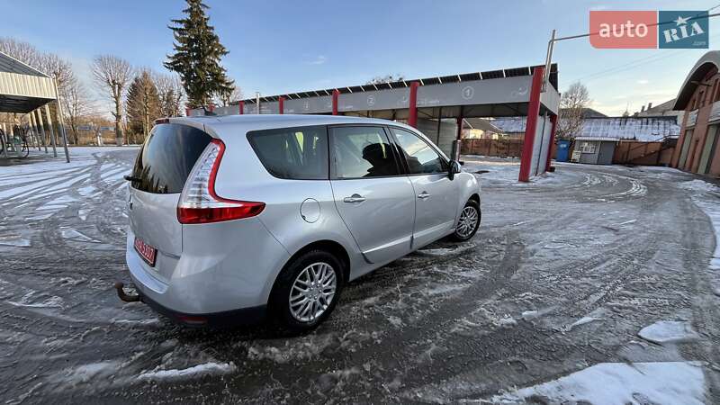 Минивэн Renault Grand Scenic 2011 в Дубно